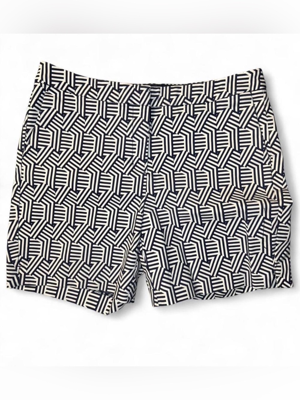 Boden Navy & White Geometric Flat Front Shorts Preppy Mod